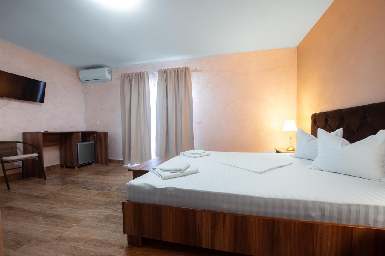 La Dudu Hotel Vama Veche Ngoại thất bức ảnh