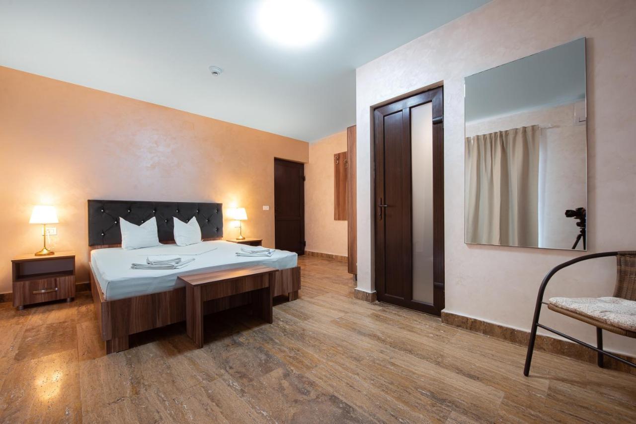 La Dudu Hotel Vama Veche Ngoại thất bức ảnh